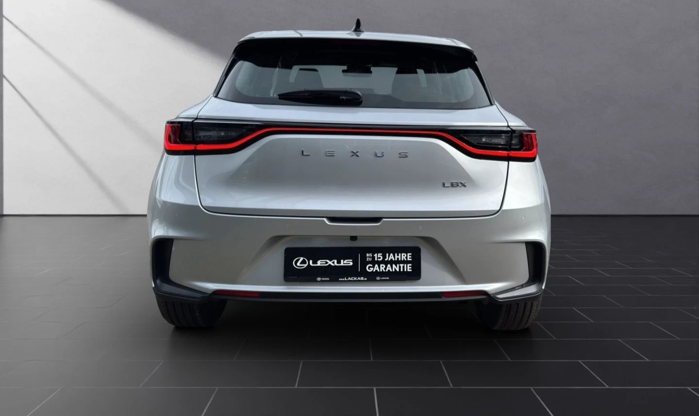 Lexus LBX 1.5* KOMFORT-PAK МОДЕЛ 2025 NEW  - изображение 5