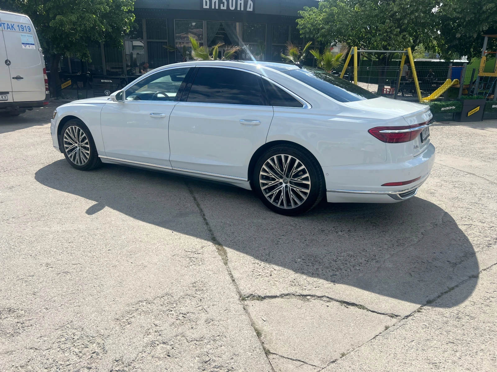 Audi A8 А8 L 55 TFSI - изображение 3