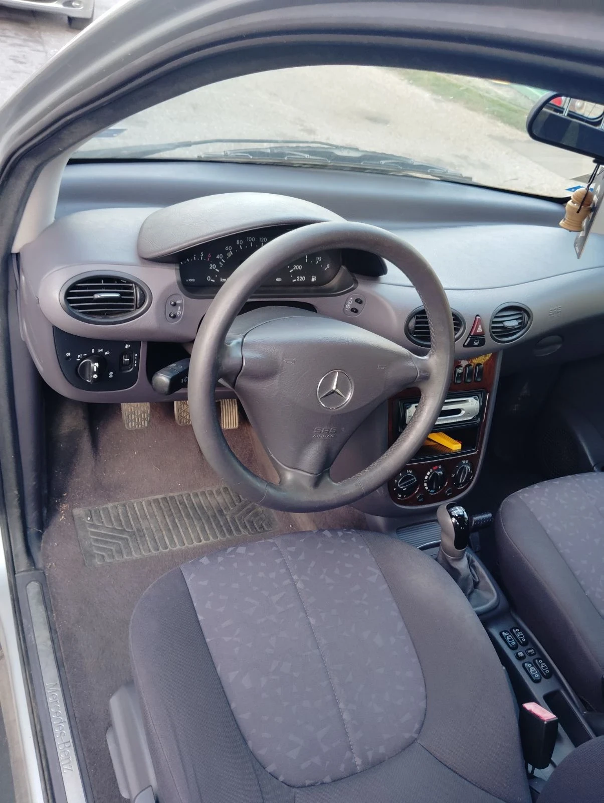 Mercedes-Benz A 160  - изображение 8