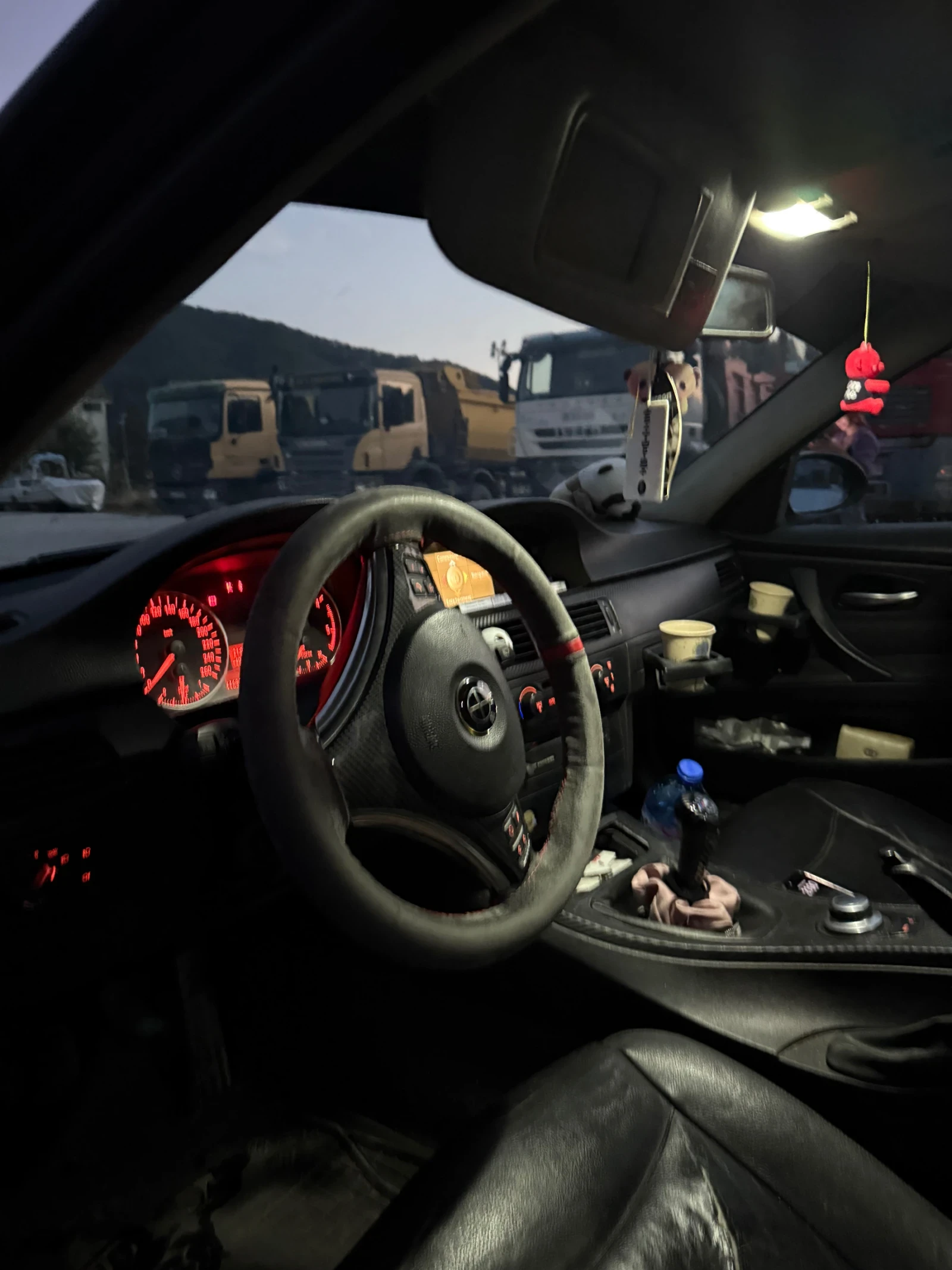 BMW 320 320D E90 - изображение 8