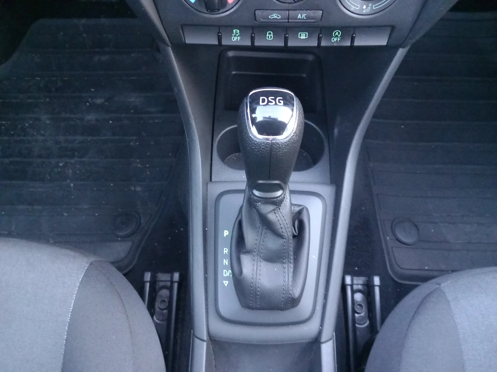 Skoda Rapid 1.4 TSI/ 7DSG | Mobile.bg — изображение 10