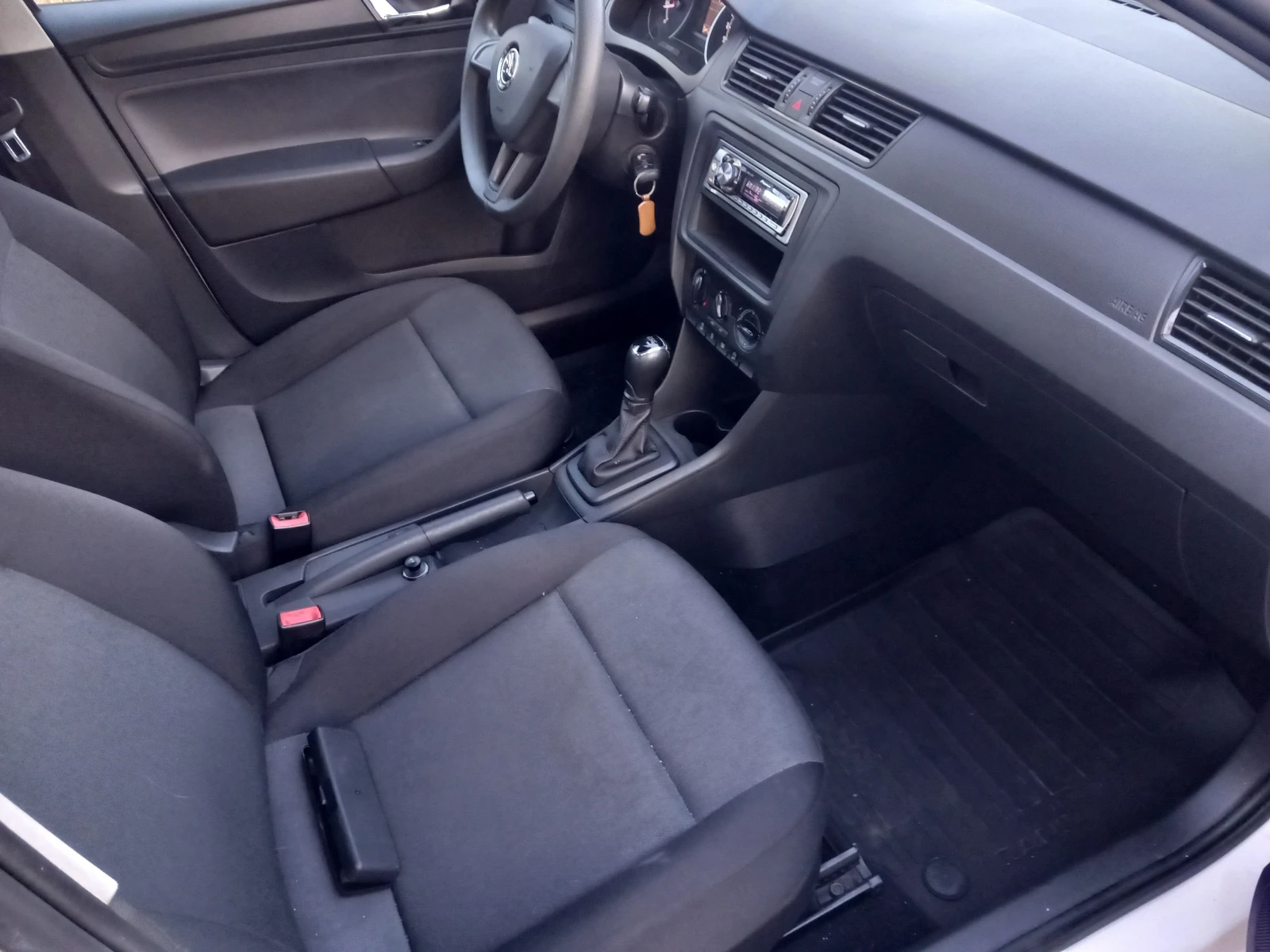 Skoda Rapid 1.4 TSI/ 7DSG | Mobile.bg — изображение 8