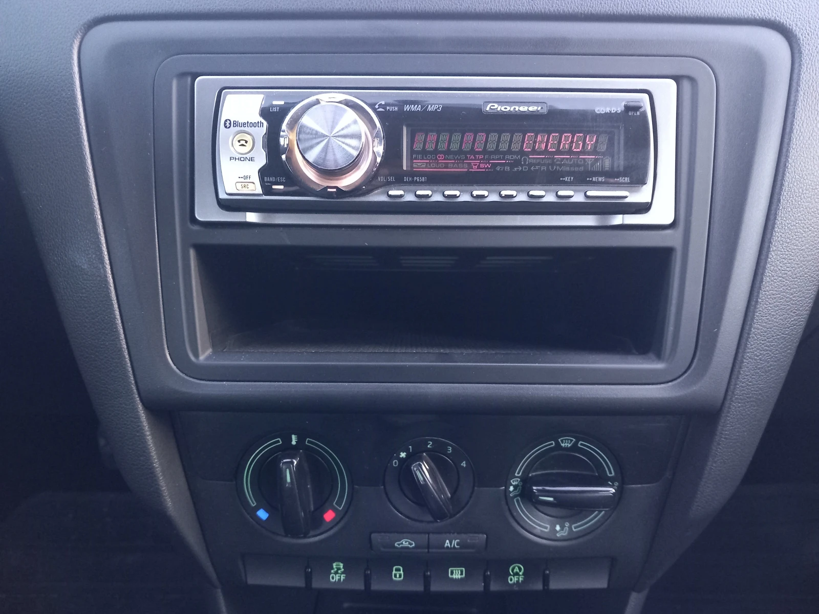 Skoda Rapid 1.4 TSI/ 7DSG | Mobile.bg — изображение 11