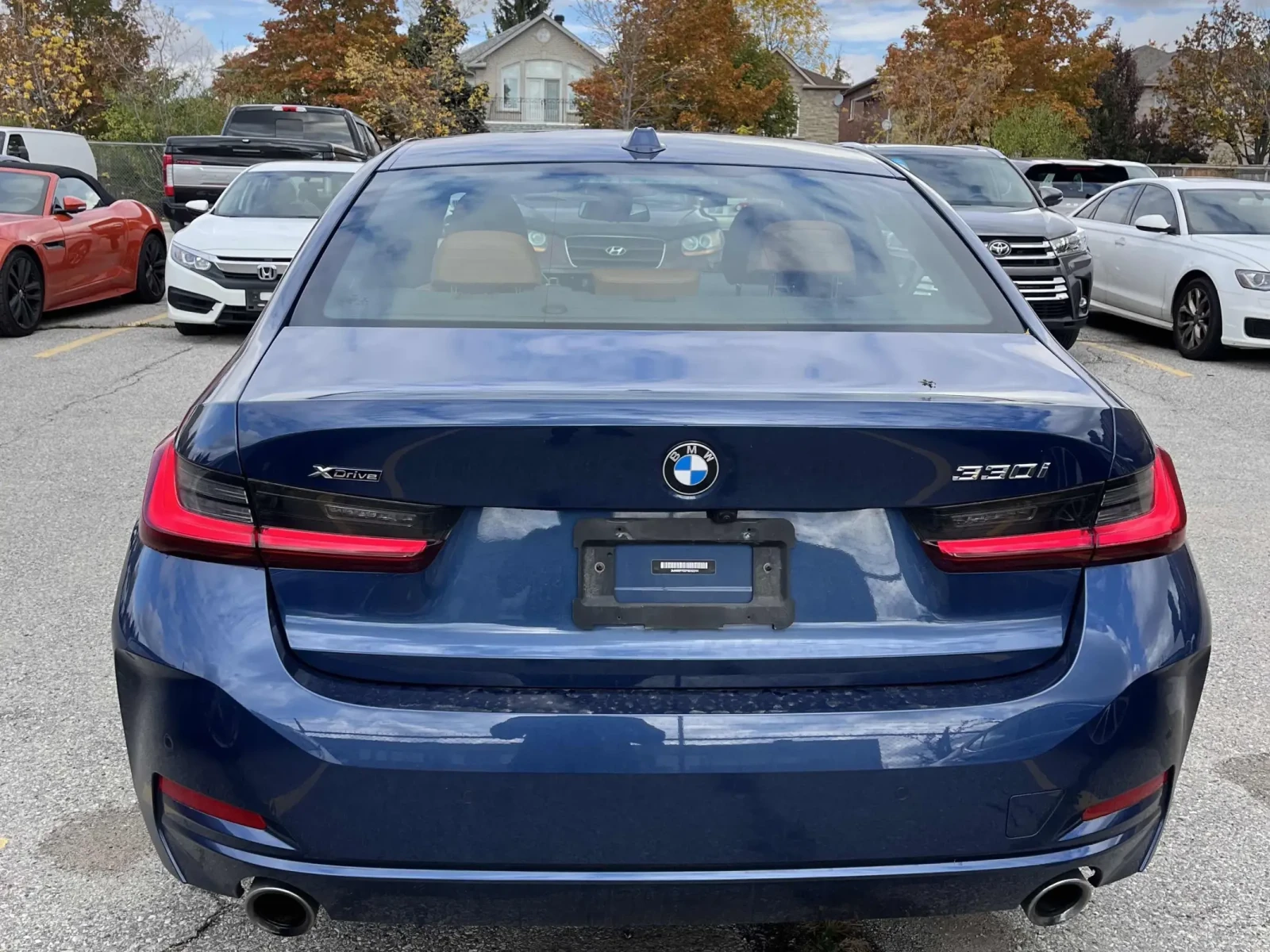 BMW 330 * CARFAX *    | Mobile.bg   5