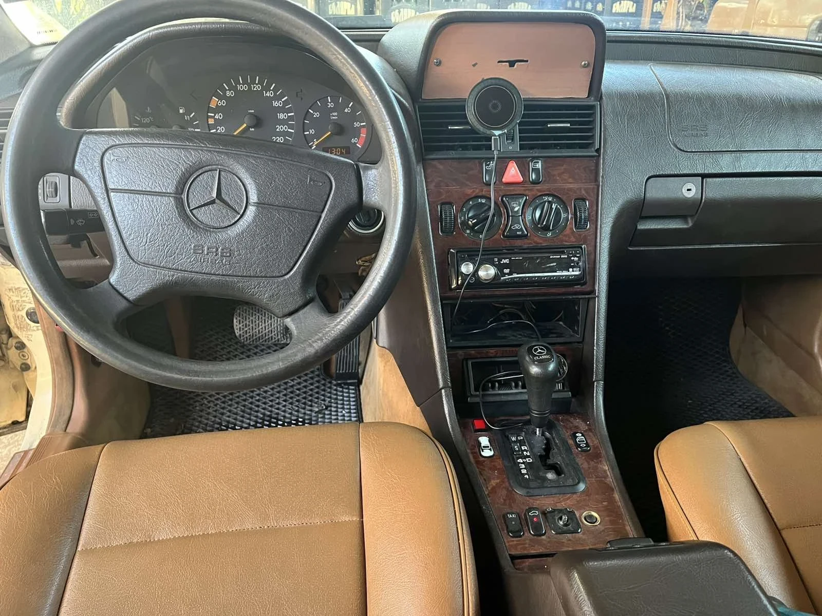 Mercedes-Benz C 220 W202 2.2CDI - изображение 8