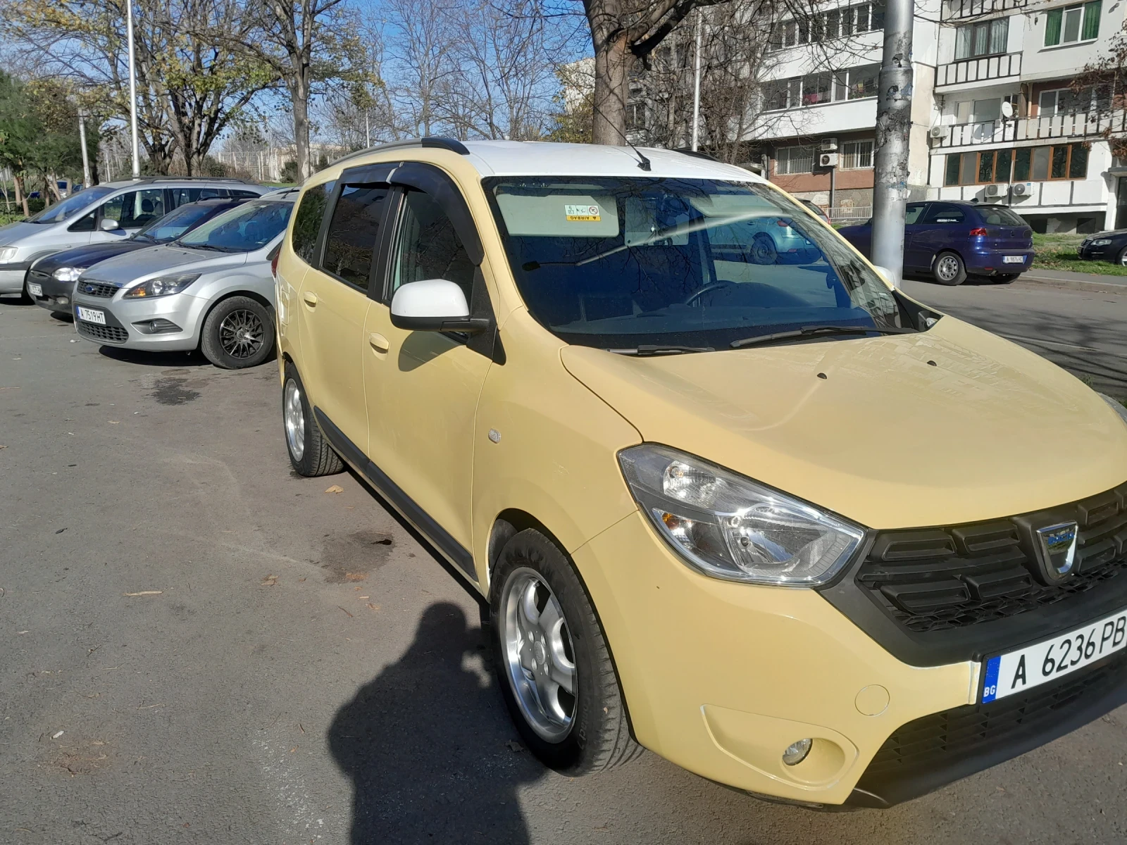 Dacia Lodgy 1.6 109кс - изображение 3
