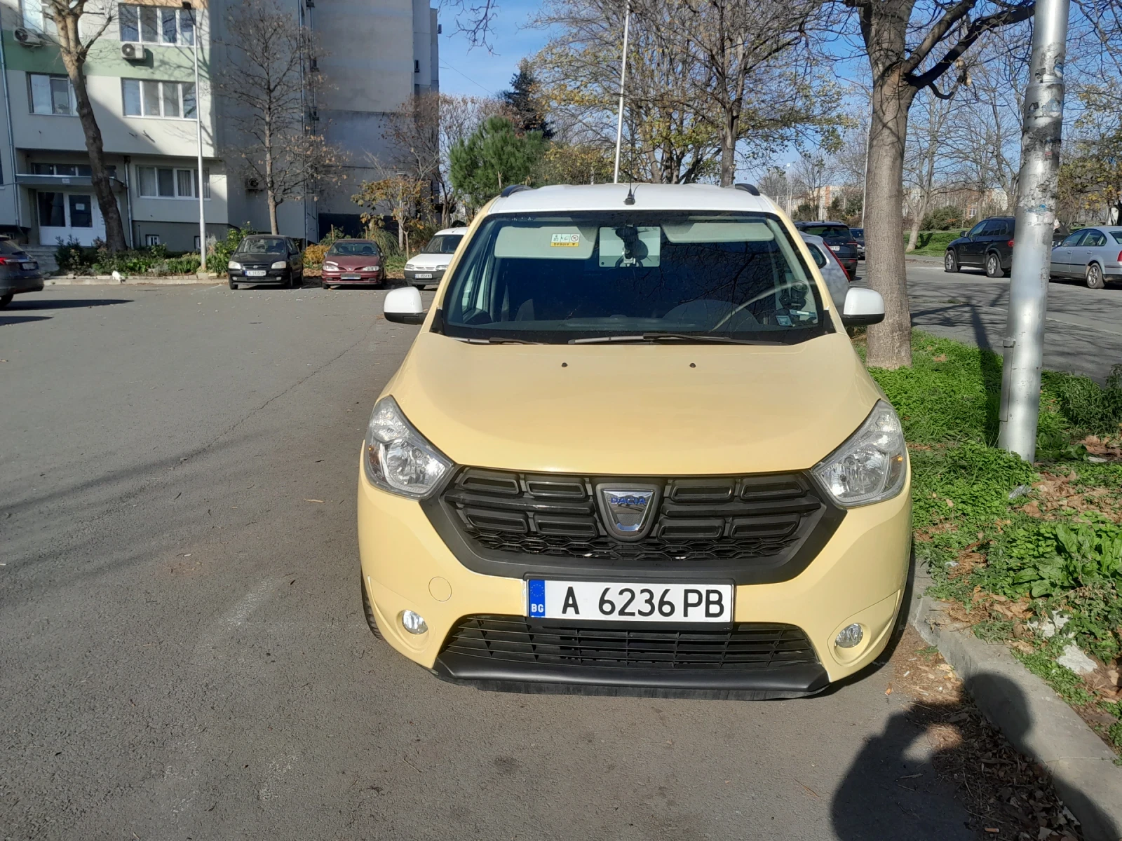 Dacia Lodgy 1.6 109кс - изображение 2