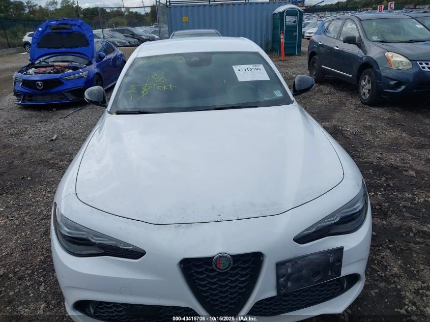 Alfa Romeo Giulia AWD | Mobile.bg � ����������� 1