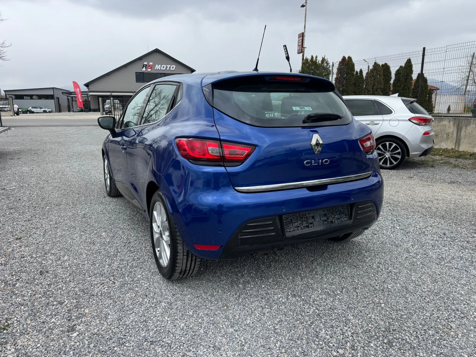 Renault Clio 1.5dci AUTOMATIC!! NAVI!! CAMERA!!FULL!! Euro 6, снимка 5 - Автомобили и джипове - 53905171