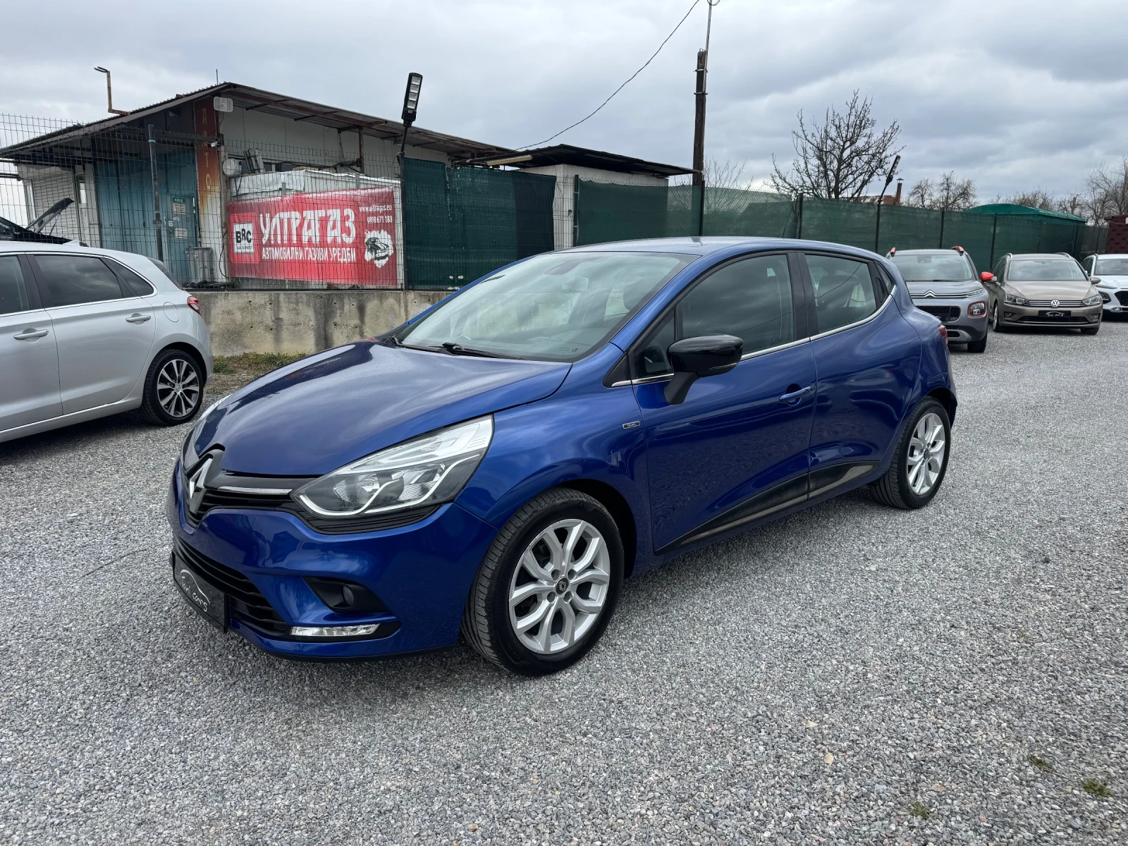 Renault Clio 1.5dci AUTOMATIC!! NAVI!! CAMERA!!FULL!! Euro 6, снимка 3 - Автомобили и джипове - 53905171