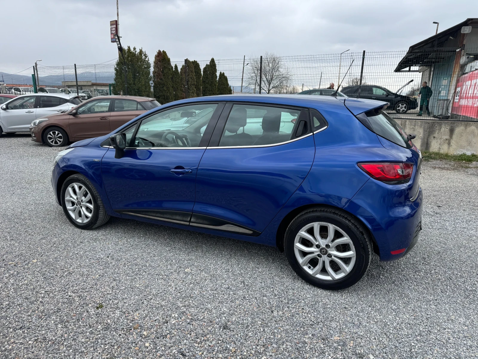 Renault Clio 1.5dci AUTOMATIC!! NAVI!! CAMERA!!FULL!! Euro 6, снимка 4 - Автомобили и джипове - 53905171