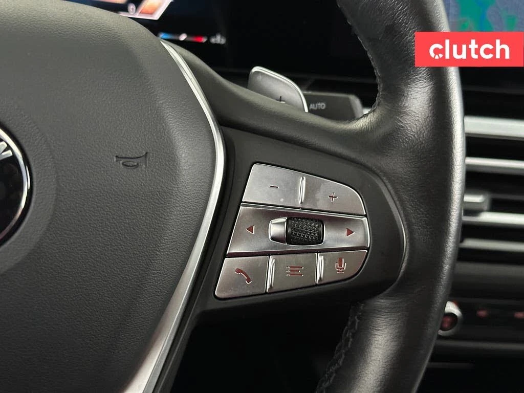 BMW 330 xDrive* АвтоКредит* (ЦЕНА ДО БГ), снимка 13 - Автомобили и джипове - 54041848