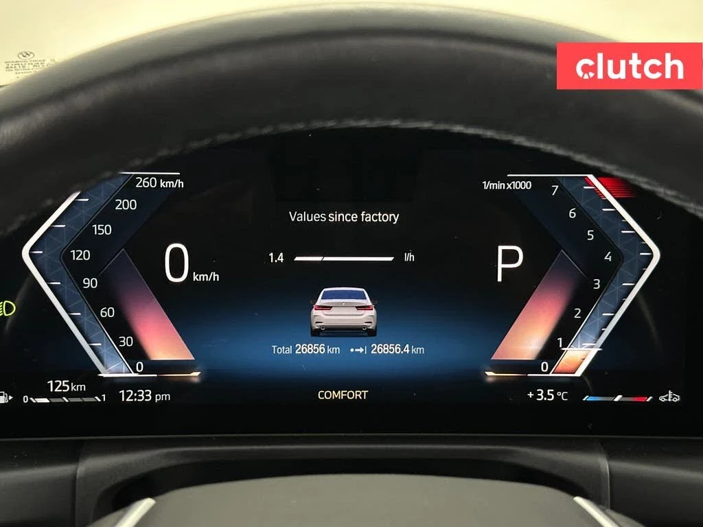 BMW 330 xDrive* АвтоКредит* (ЦЕНА ДО БГ), снимка 12 - Автомобили и джипове - 54041848