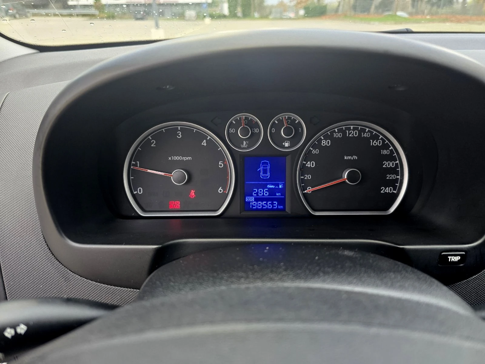 Hyundai I30 1.6CRDI/ПЕРФЕКТЕН, снимка 9 - Автомобили и джипове - 54910669