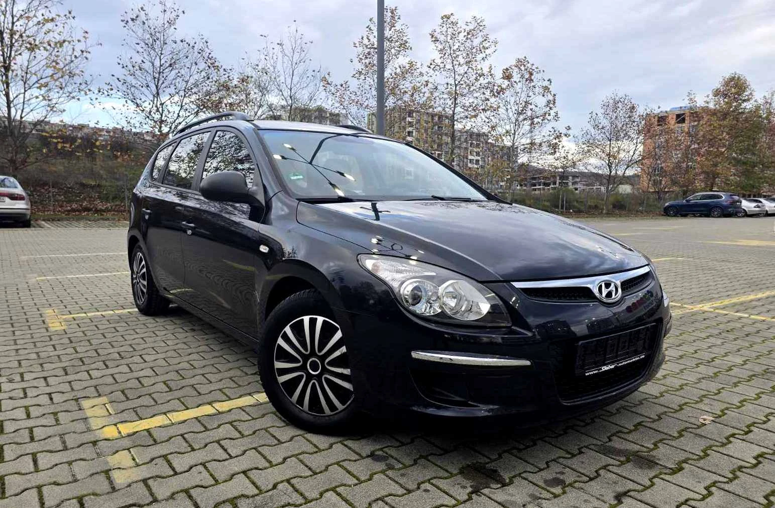 Hyundai I30 1.6CRDI/ПЕРФЕКТЕН, снимка 3 - Автомобили и джипове - 54910669