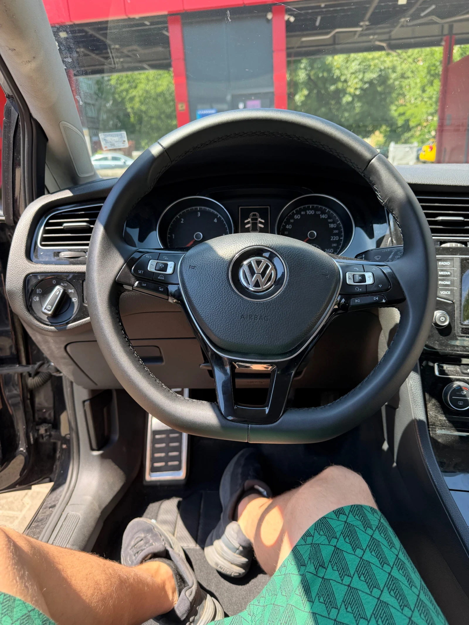VW Golf 7, снимка 8 - Автомобили и джипове - 54999264