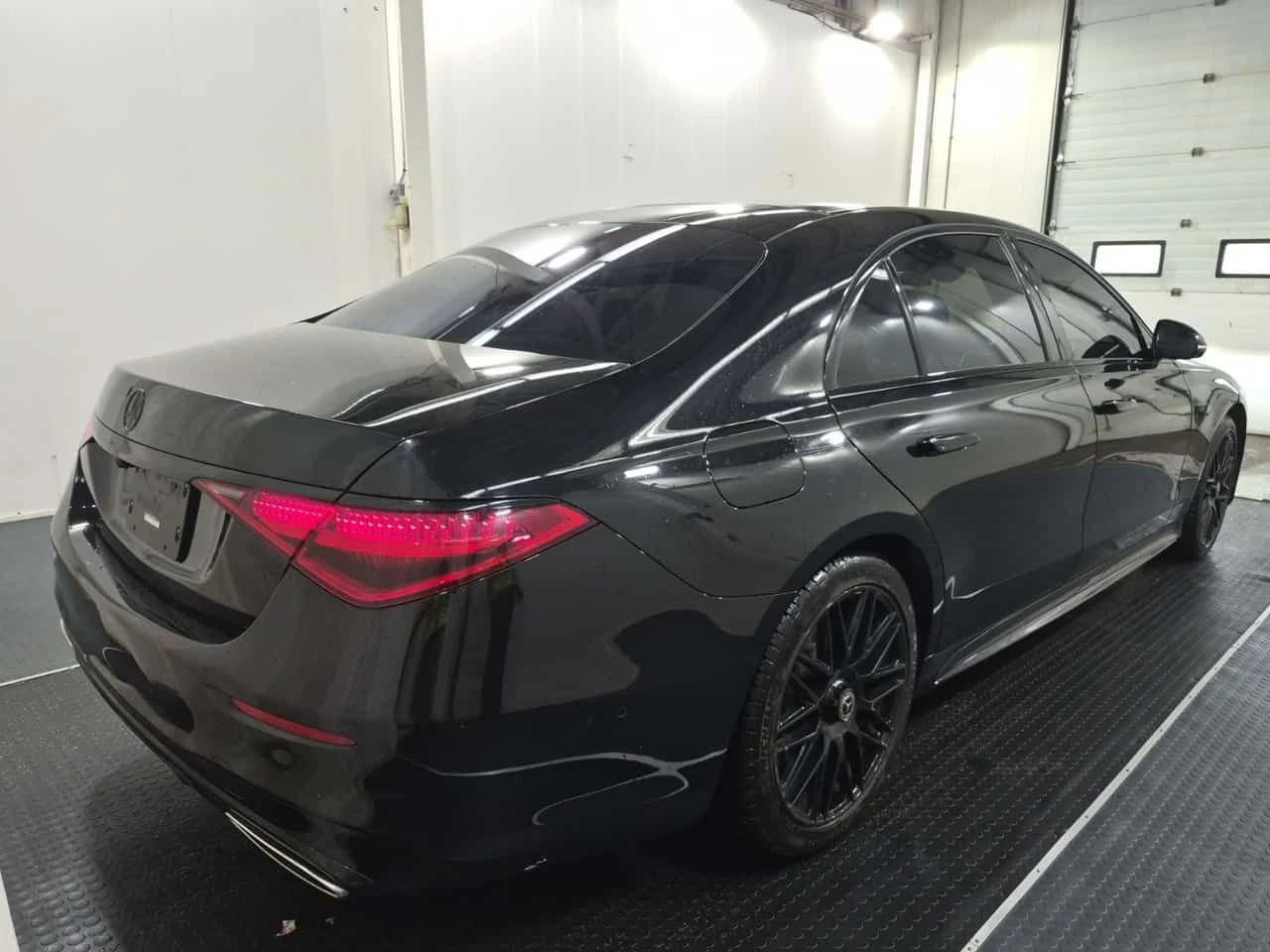 Mercedes-Benz S 580 * CARFAX * ОБДУХВАНЕ * МАСАЖИ * ДИСТРОНИК * , снимка 3 - Автомобили и джипове - 55230978