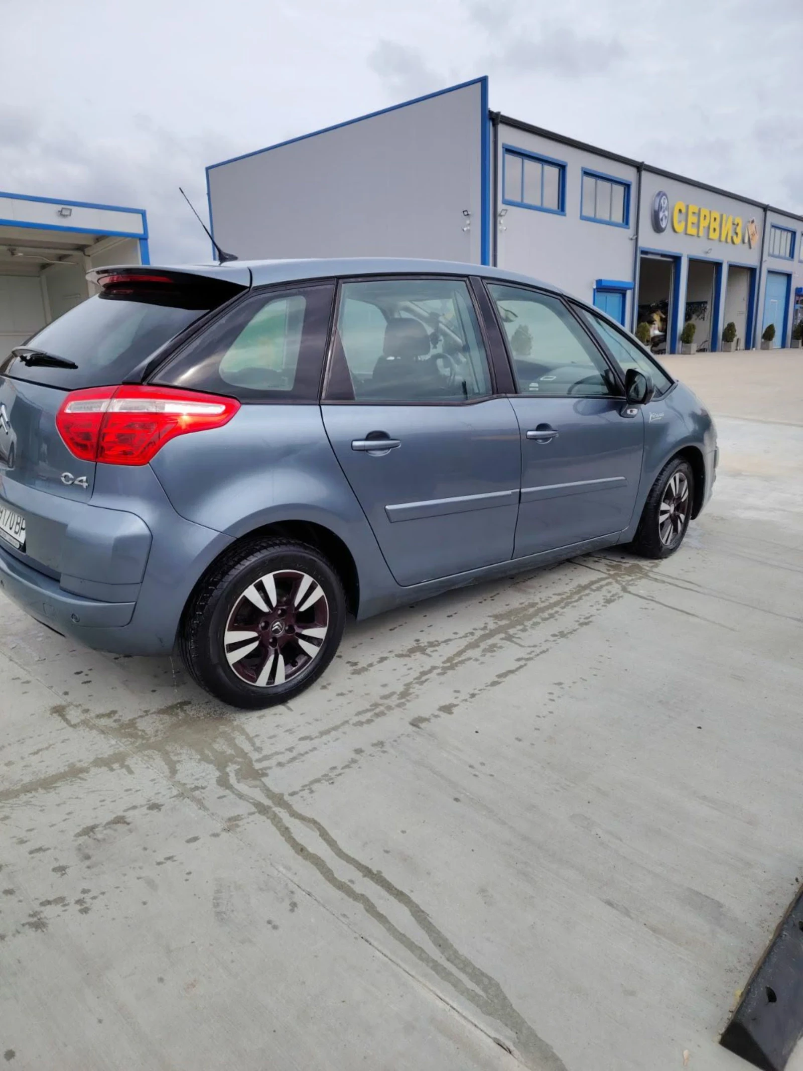 Citroen C4 Picasso 1.6 HDI, снимка 6 - Автомобили и джипове - 55342511