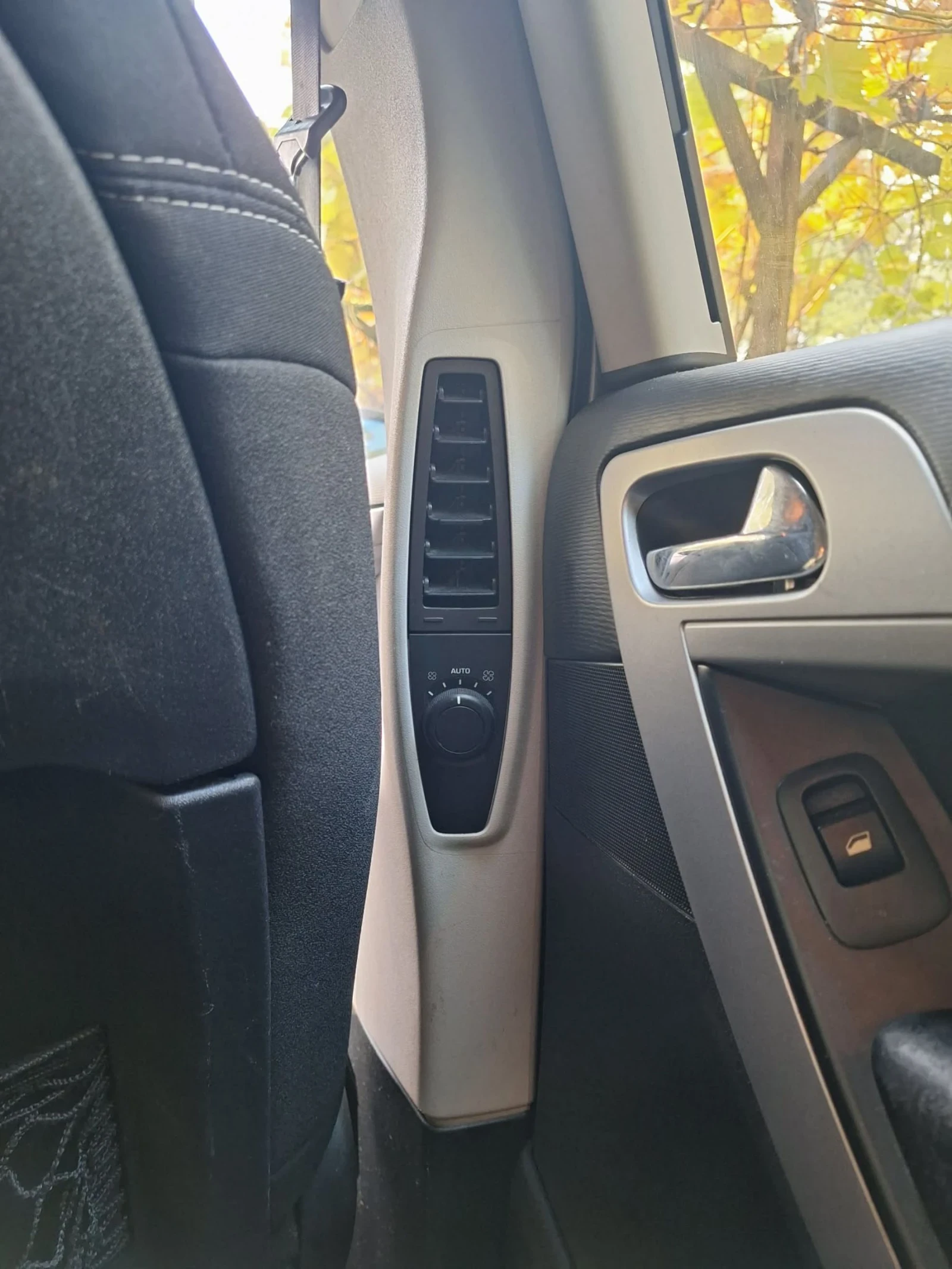 Citroen C4 Picasso 1.6 HDI, снимка 9 - Автомобили и джипове - 55342511