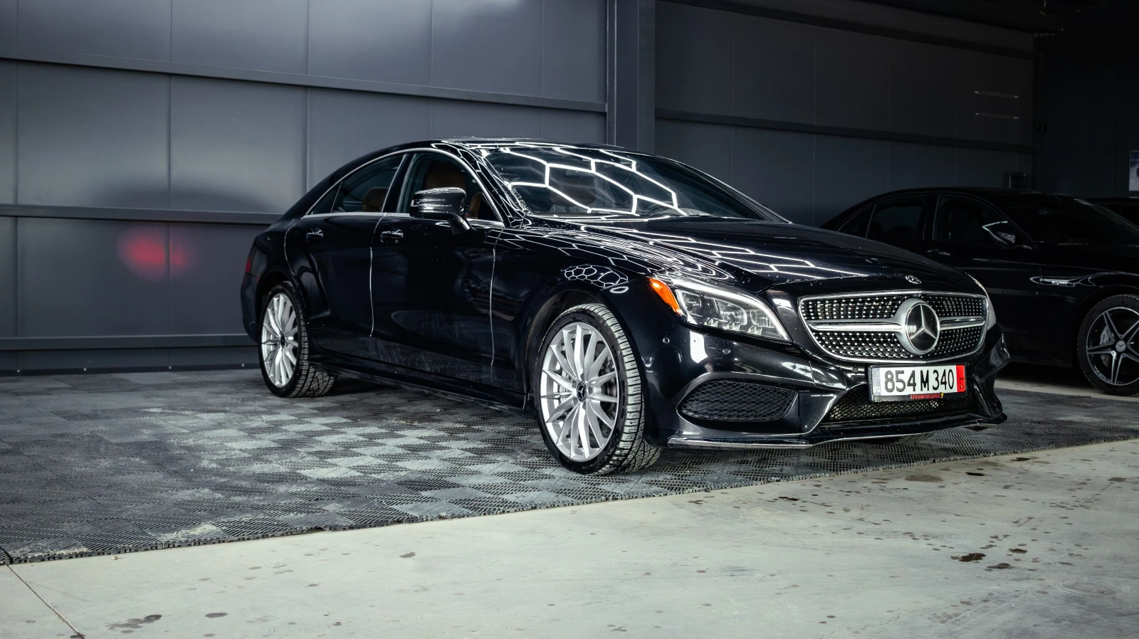 Mercedes-Benz CLS 550 * ПЕРФЕКТЕН И НАПЪЛНО ОСБЛУЖЕН* ВСИЧКИ ЕКСТРИ*  