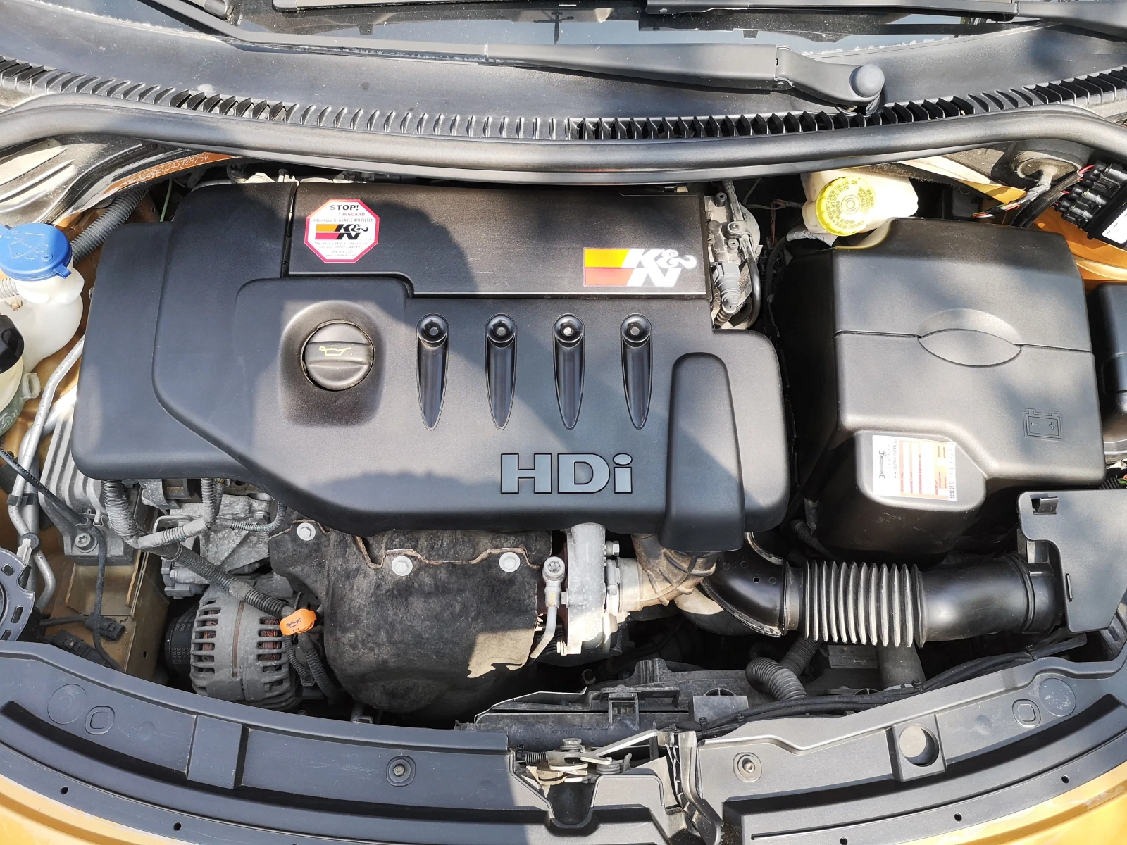 Peugeot 207 1.4 HDI, снимка 15 - Автомобили и джипове - 55589781