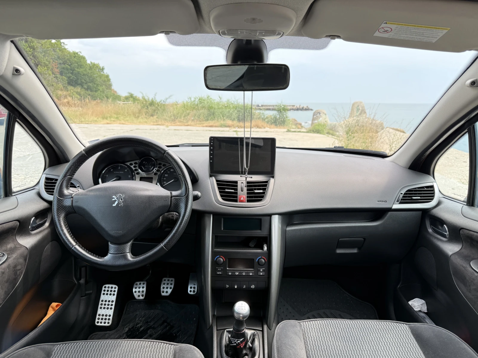 Peugeot 207 1.4 HDI, снимка 10 - Автомобили и джипове - 55589781