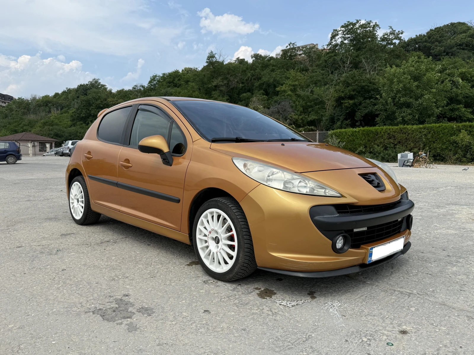 Peugeot 207 1.4 HDI, снимка 2 - Автомобили и джипове - 55589781