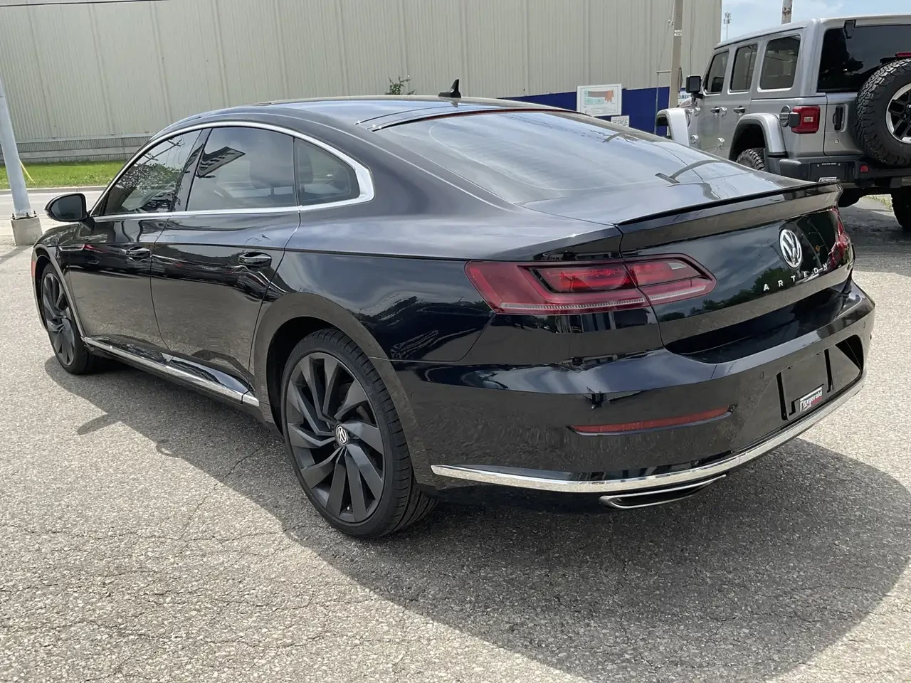 VW Arteon 4Motion SEL w/ R-Line - LTHR! NAV! BACK-UP CAM! | Mobile.bg � ����������� 5
