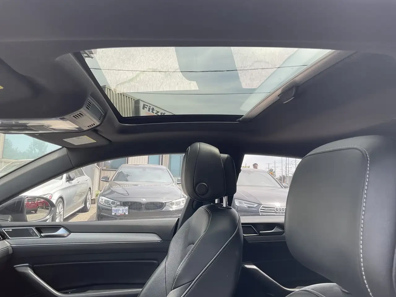 VW Arteon 4Motion SEL w/ R-Line - LTHR! NAV! BACK-UP CAM! | Mobile.bg � ����������� 15