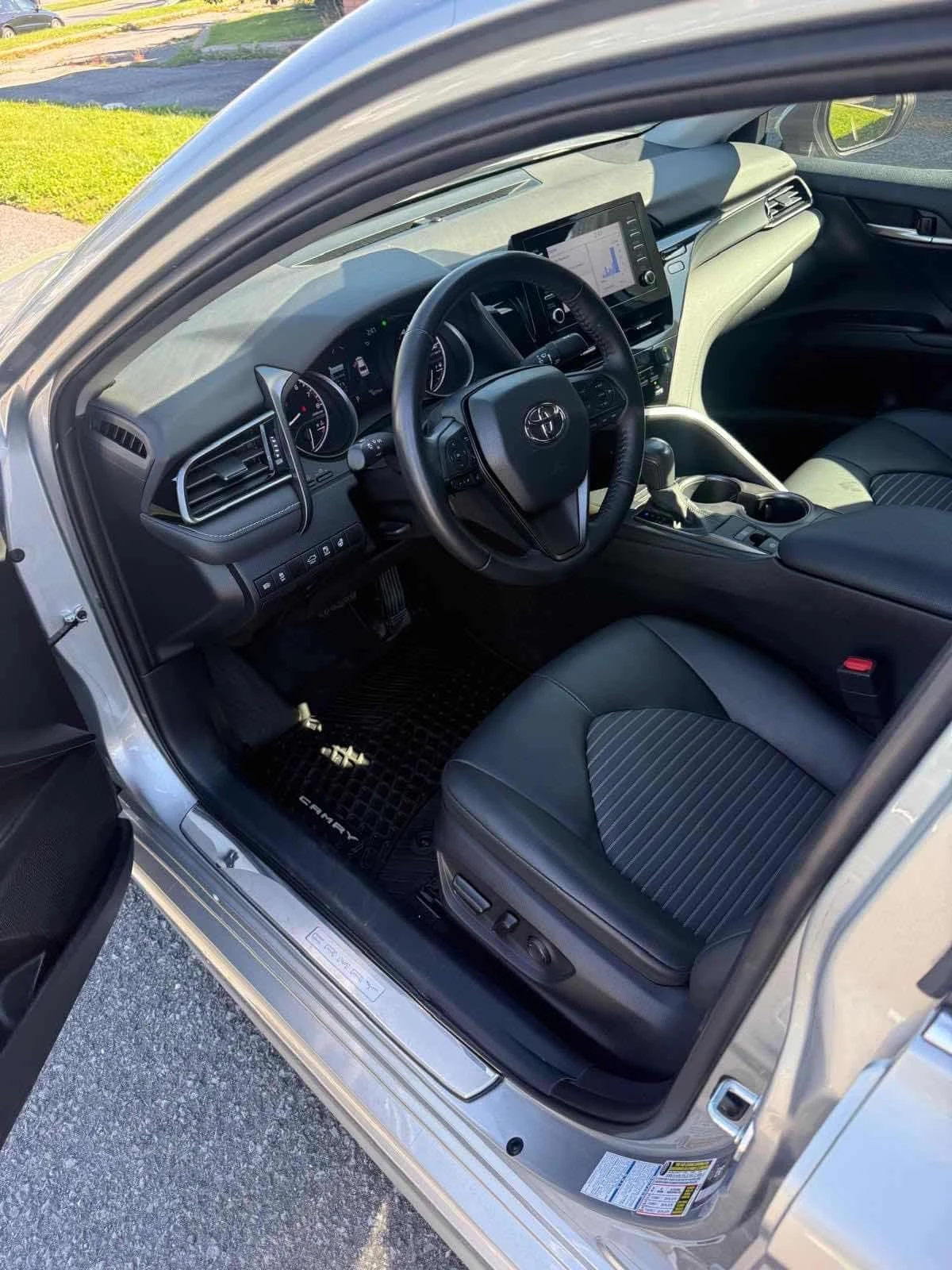 Toyota Camry * SE Auto AWD * CARFAX * , снимка 5 - Автомобили и джипове - 56256320