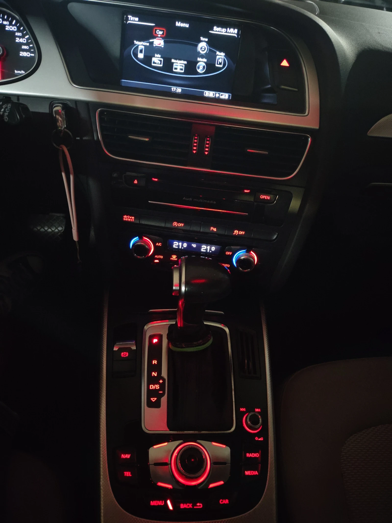 Audi A4 Allroad, снимка 9 - Автомобили и джипове - 56329771