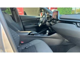 Toyota C-HR 2.0H Club, снимка 10