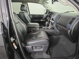 Обява за продажба на Toyota Sequoia TDR PRO 5.7 Дистроник* JBL* М.Точка* Kожа* 7-Места ~56 900 лв. - изображение 10