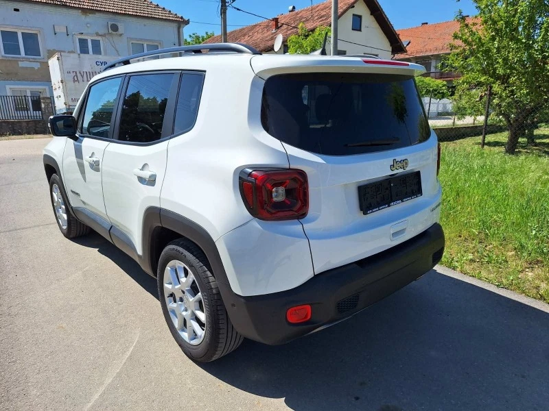 Jeep Renegade, снимка 5 - Автомобили и джипове - 46944490