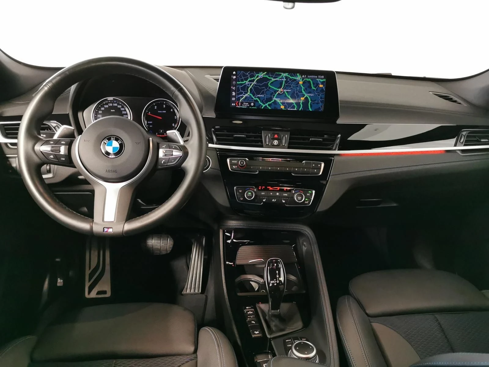 BMW X2 xDrive20d*M Sportpaket*Pano*LED*HUD*ГАРАНЦИЯ - изображение 8