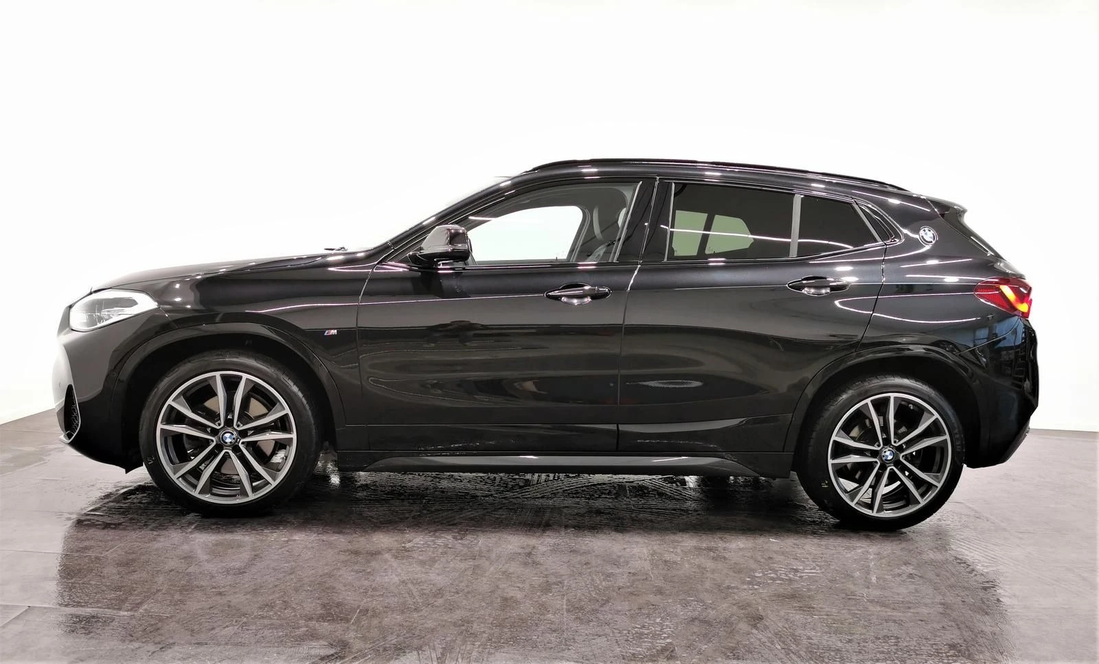 BMW X2 xDrive20d*M Sportpaket*Pano*LED*HUD*ГАРАНЦИЯ - изображение 4