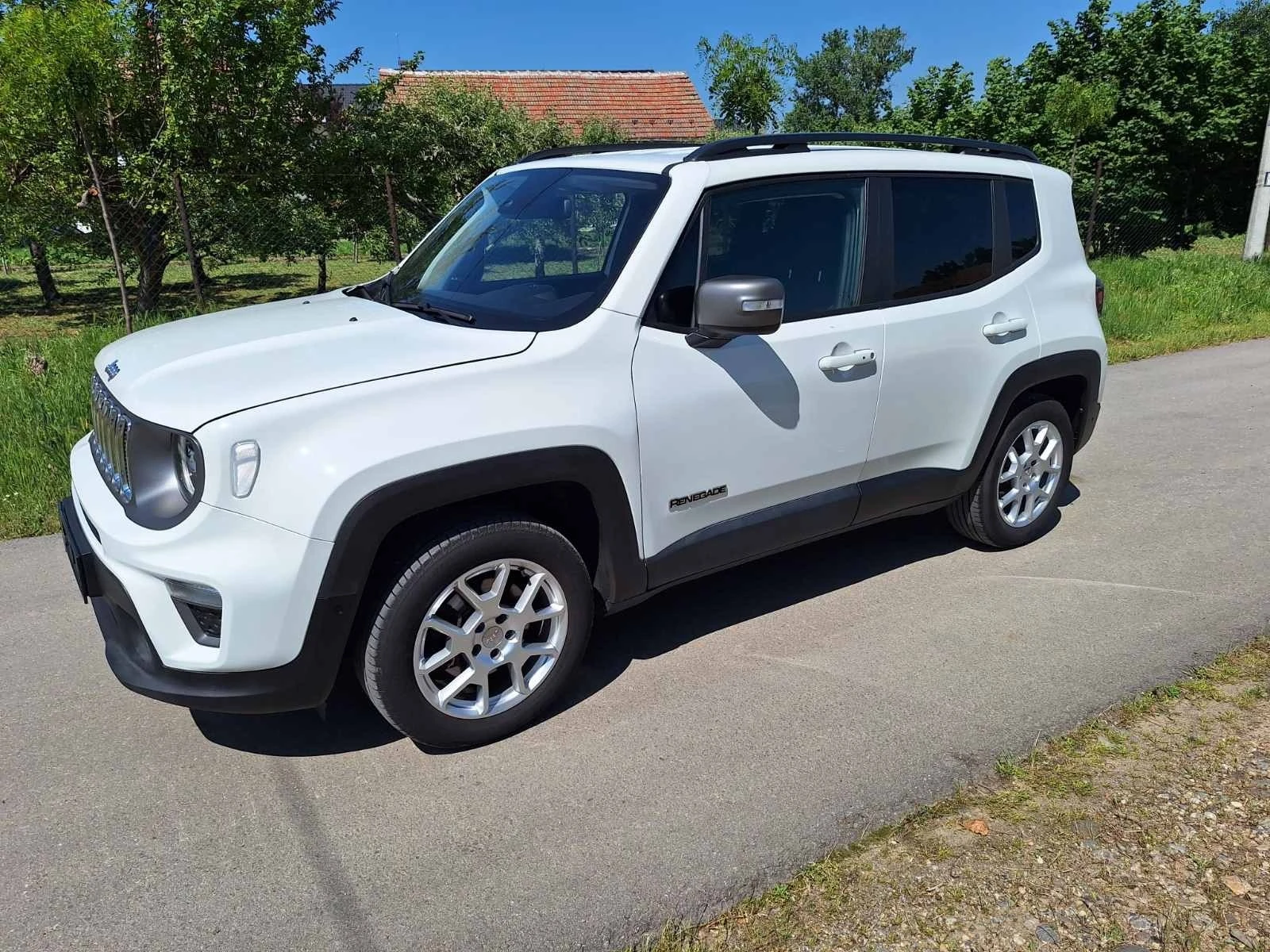 Jeep Renegade  - изображение 3