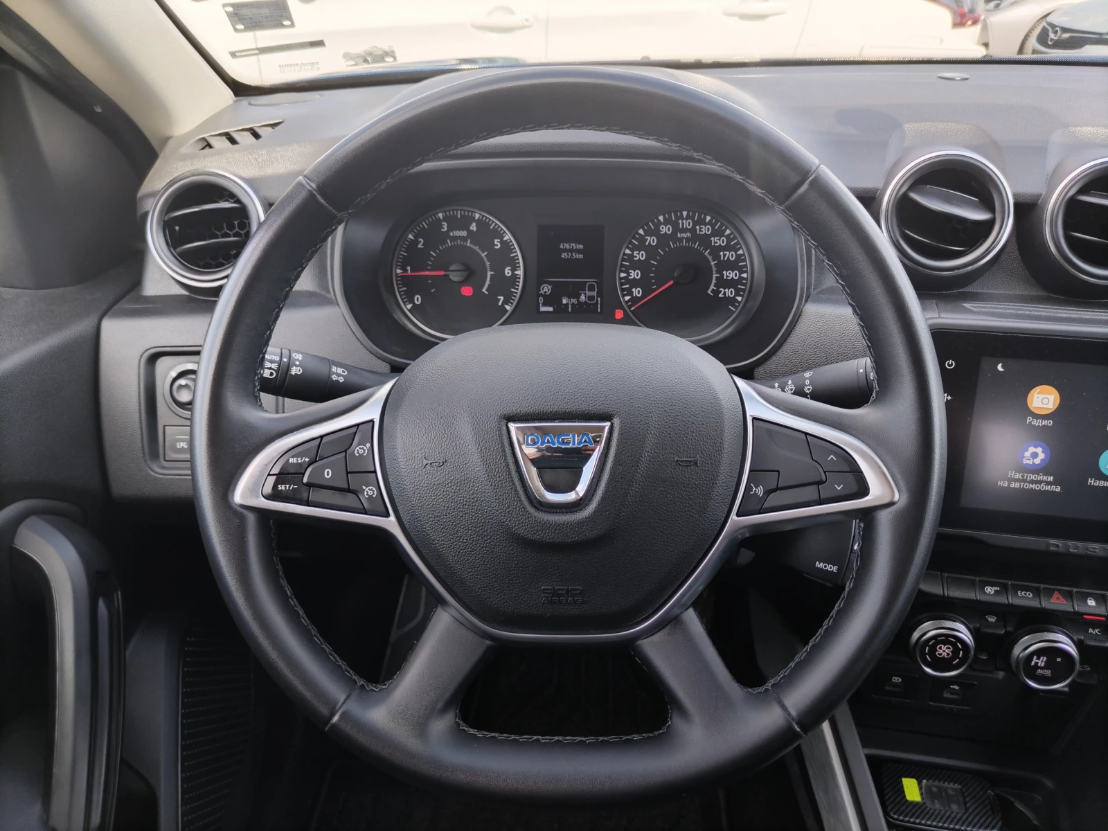 Dacia Duster 1.0 TCe/91 к.с ECO-G - изображение 9