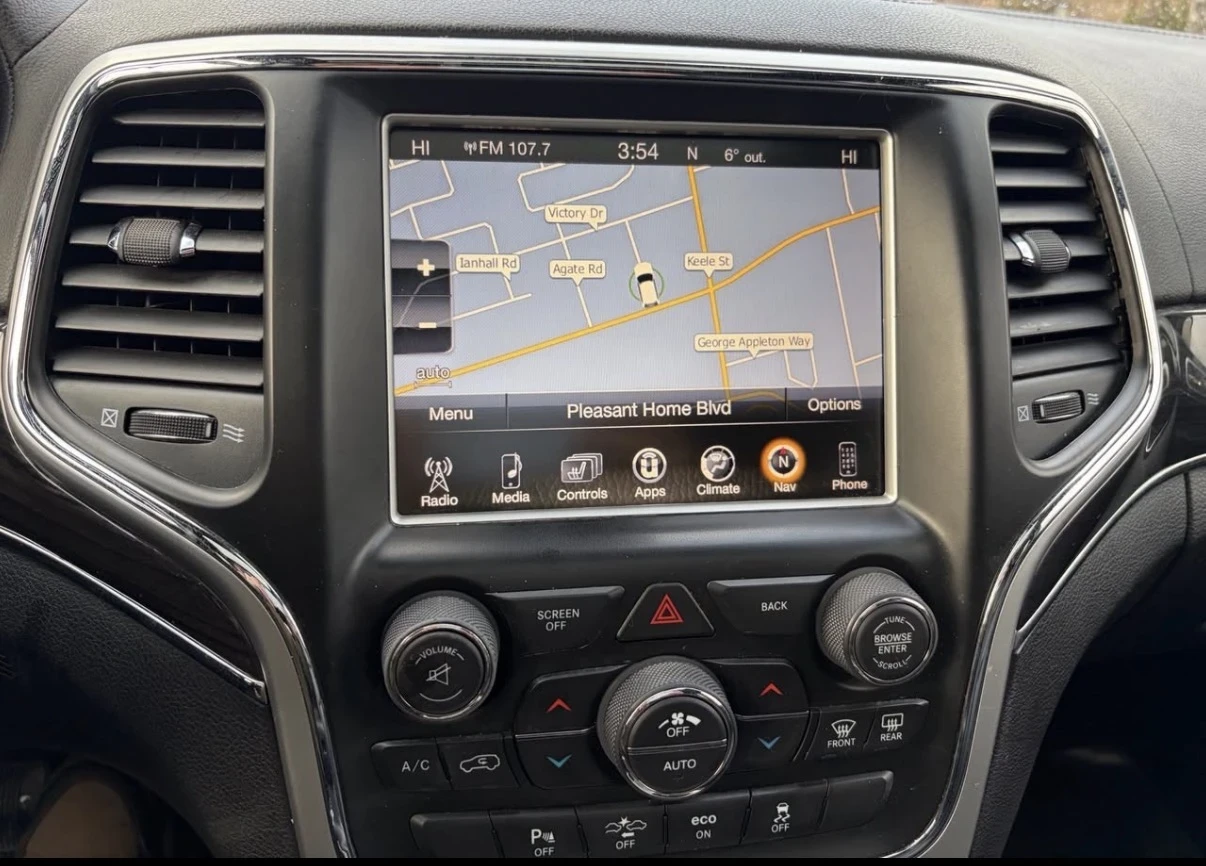 Jeep Grand cherokee OVERLAND * * CARFAX * * АВТО КРЕДИТ * *  - изображение 6