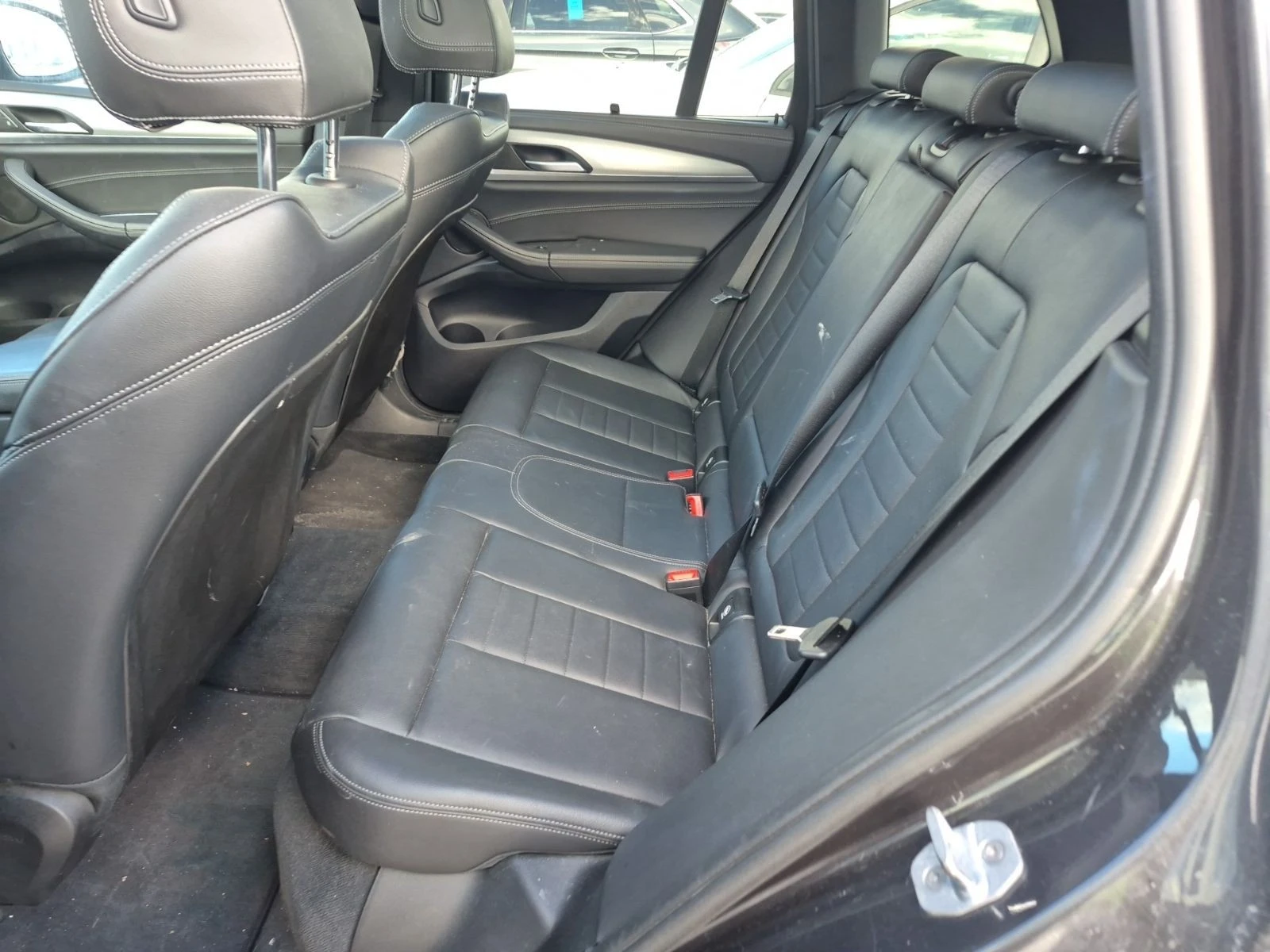 BMW X3 40I С РЕГИСТРАЦИЯ & АВТО КРЕДИТ, снимка 13 - Автомобили и джипове - 53875813