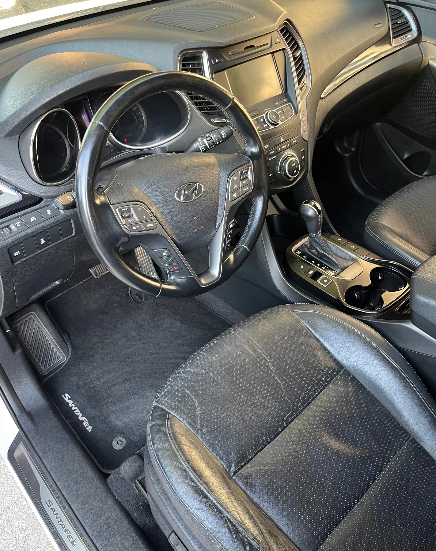 Hyundai Santa fe 2.2 CRDi 4x4, снимка 7 - Автомобили и джипове - 54683031