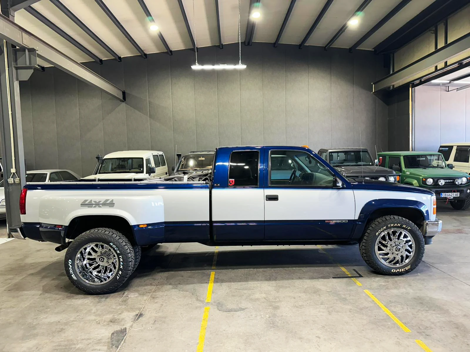 Gmc Sierra 3500 7, 4 4Х4, снимка 9 - Автомобили и джипове - 54915797