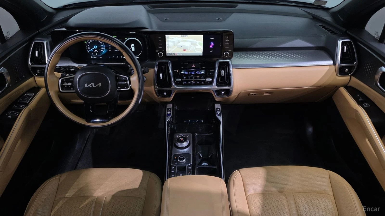 Kia Sorento NOBLESSE* HYBRID* 4x4* 360* 7 МЕСТА* DISTRO* ОБДУХ, снимка 3 - Автомобили и джипове - 55443501