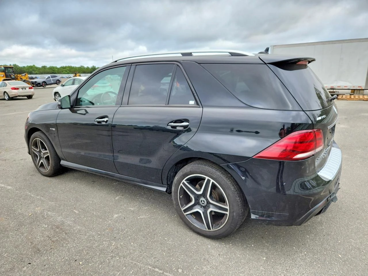 Mercedes-Benz GLE 43 AMG * 4MATIC* , снимка 6 - Автомобили и джипове - 55473271
