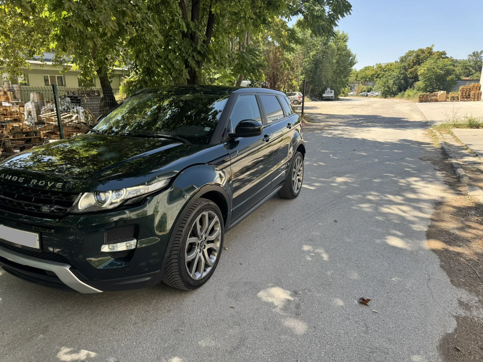 Land Rover Range Rover Evoque 2.2L, снимка 2 - Автомобили и джипове - 55679367