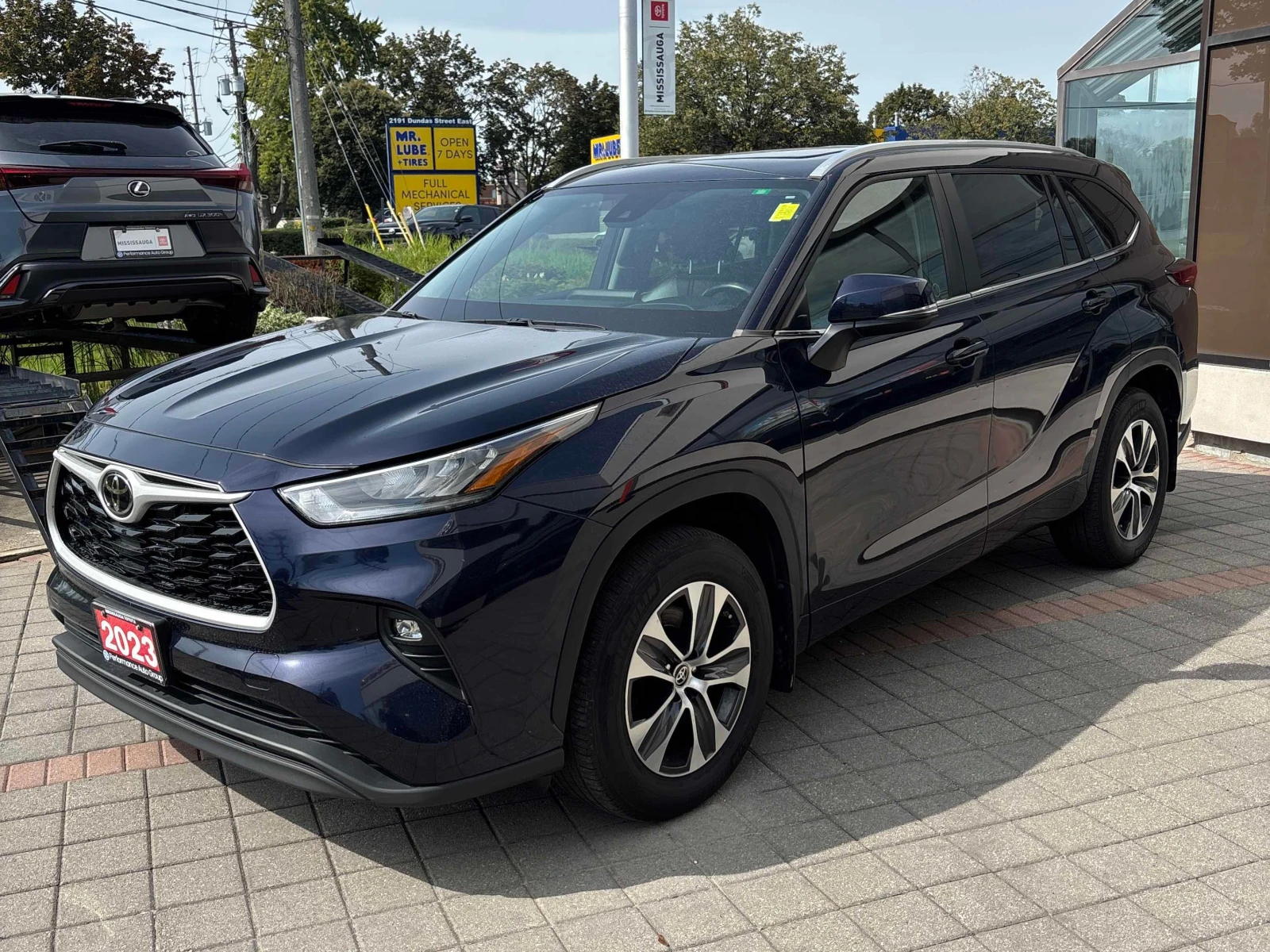 Toyota Highlander * AWD * CARFAX * 