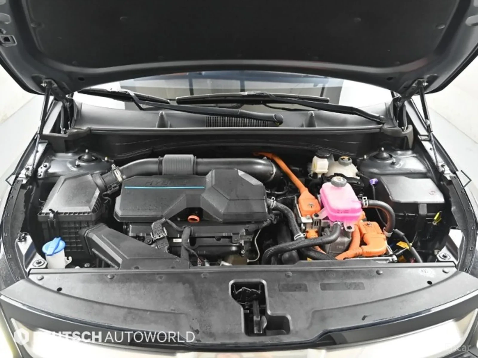 Kia Sportage Nobleless\Кафяв Салон\Обдухване, снимка 6 - Автомобили и джипове - 56326225