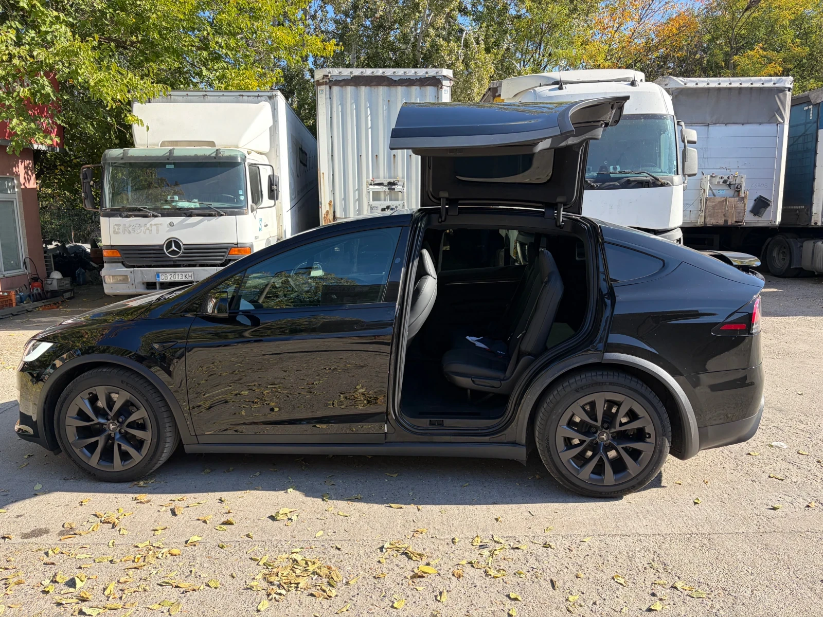 Tesla Model X Long Range AWD HW4, снимка 4 - Автомобили и джипове - 56514343