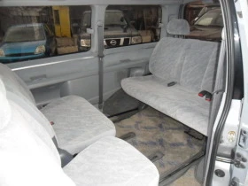 Toyota Hiace 3.0 D4D 4X4 AVTOMAT, снимка 17