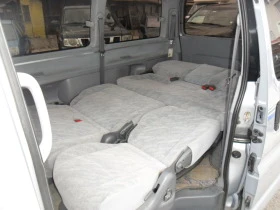 Toyota Hiace 3.0 D4D 4X4 AVTOMAT, снимка 13